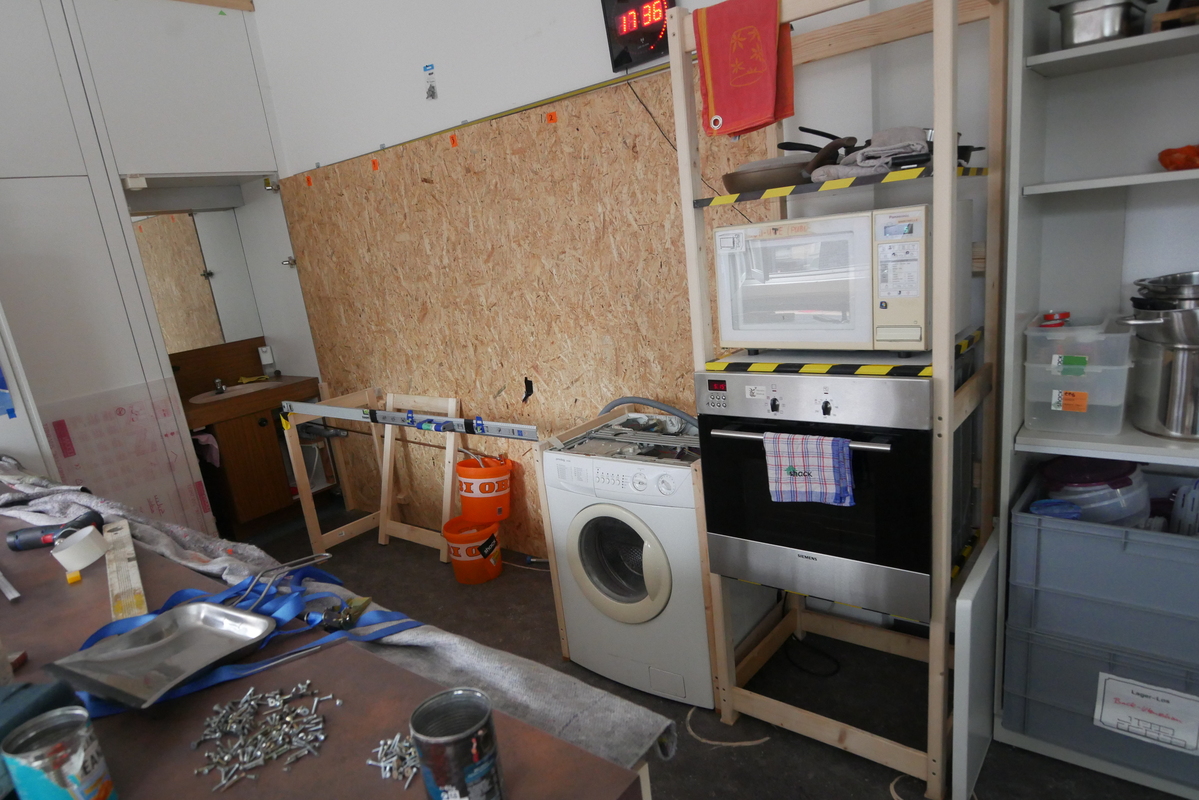 p1100983-h800.jpg